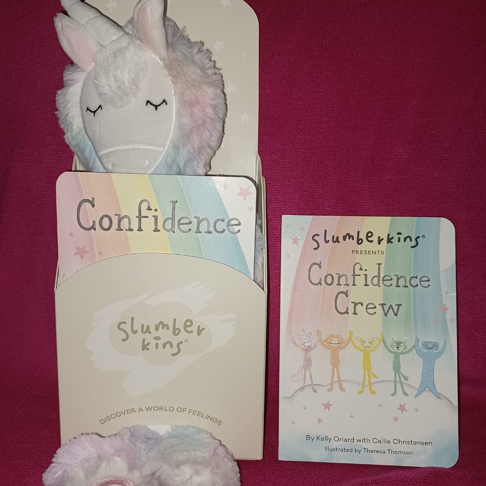 ***FINAL SALE*** NEW Slumberkins Rainbow Unicorn Kin and Book LIMITED EDITION